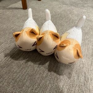 3 MODIFIED AND UNOFFICIAL aphmau meemeow cinnamon roll cat plushies